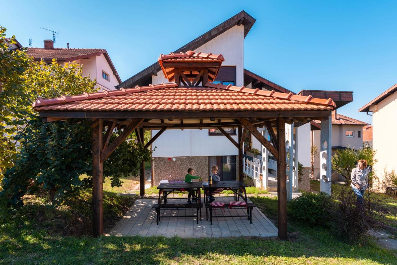 Kuca Jankovica Hotel Vrnjačka Banja Екстериор снимка